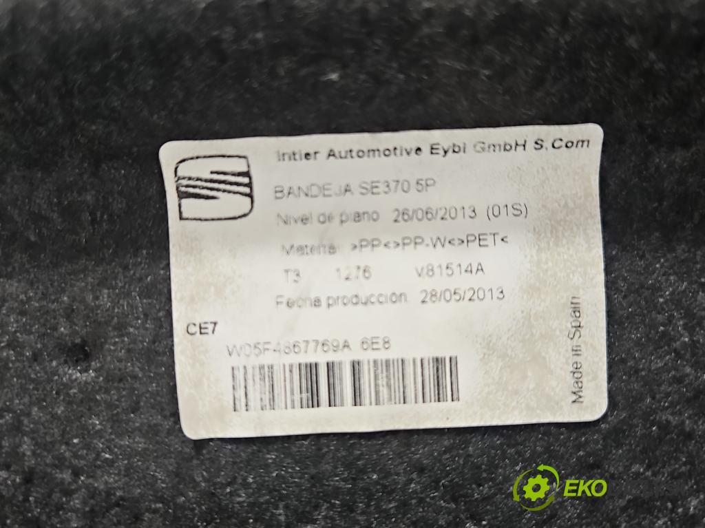 Seat Leon III 2012-2020 1.8 TSI 179KM automatic 132 kW 1798 cm3 5- zadná 5F4867769A (Pláto kufra)