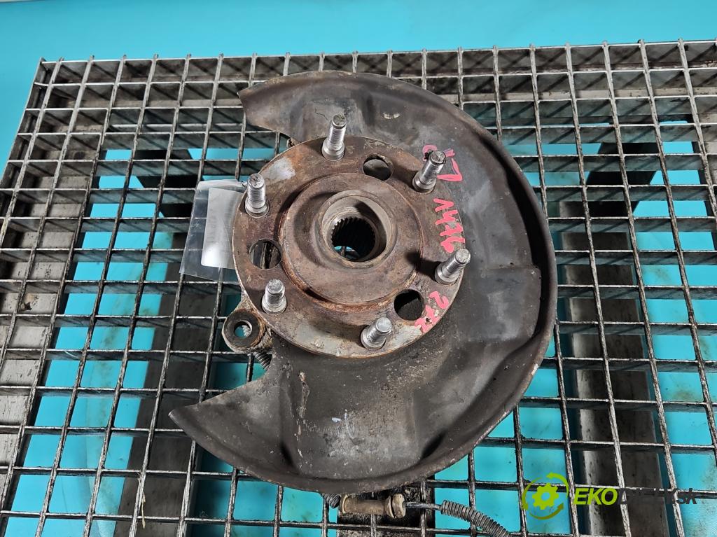 Ssangyong Rexton I 2001-2017 2.7 XDI 165 hp automatic 121 kW 2696 cm3 5- náboj levé  (Náboje)