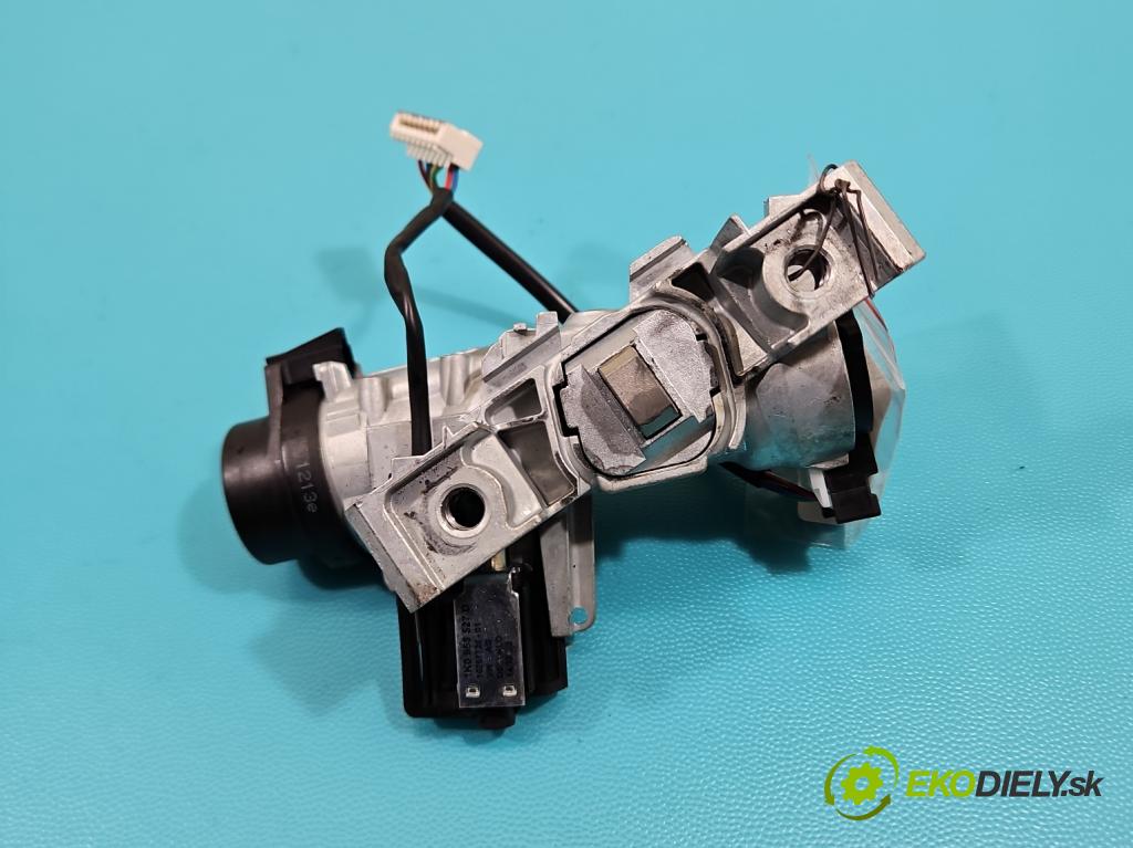 Seat Leon III 2012-2020 1.8 TSI 179KM automatic 132 kW 1798 cm3 5- Spínačka 5Q0905865 (Spínacia skrinka)