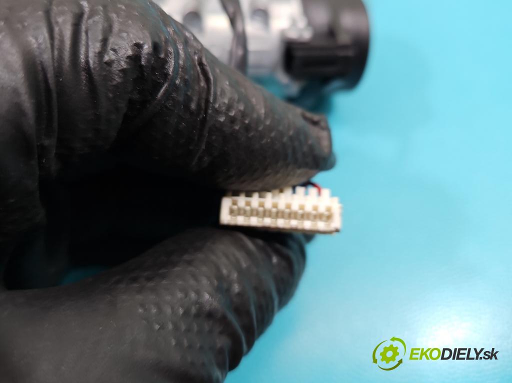 Seat Leon III 2012-2020 1.8 TSI 179KM automatic 132 kW 1798 cm3 5- Spínačka 5Q0905865 (Spínacia skrinka)