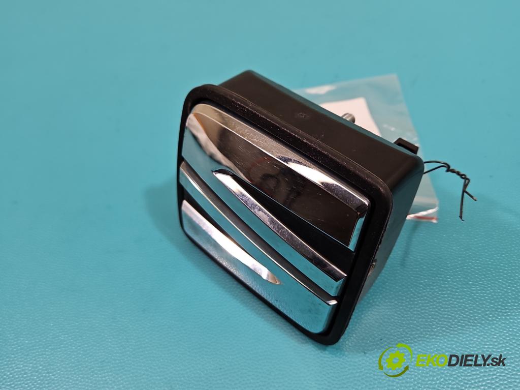 Seat Leon III 2012-2020 1.8 TSI 179KM automatic 132 kW 1798 cm3 5- rukoväť kufrové dvere zadné 5F0827565B