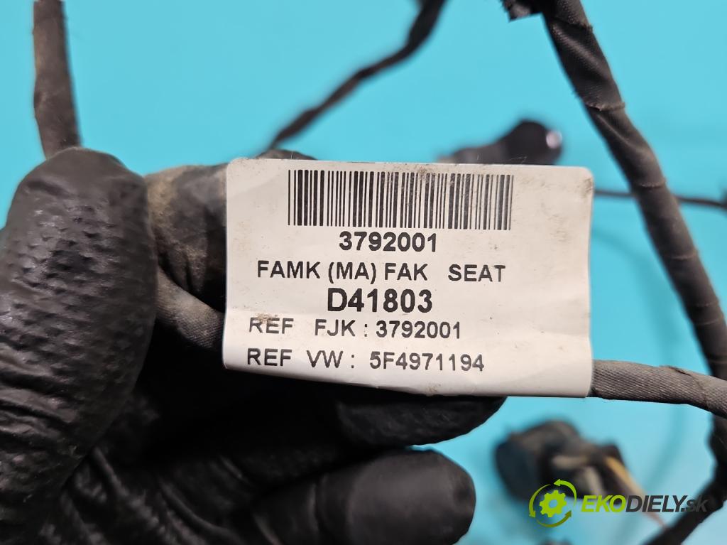 Seat Leon III 2012-2020 1.8 TSI 179KM automatic 132 kW 1798 cm3 5- snímač parkovaní: 5F4971194