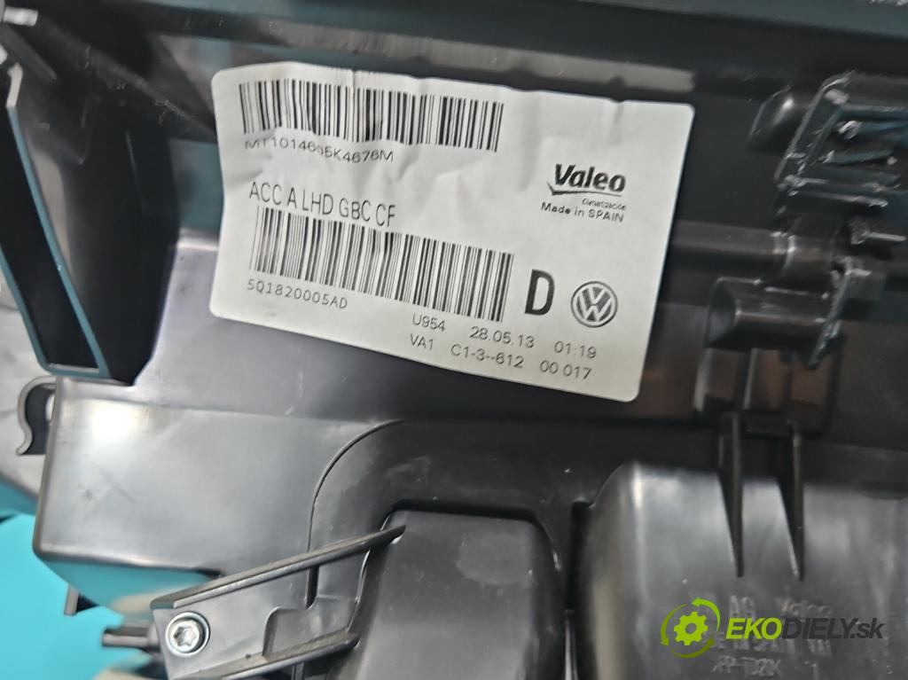 Seat Leon III 2012-2020 1.8 TSI 179KM automatic 132 kW 1798 cm3 5- radiátor 5Q1820005AD (Radiátor topení)