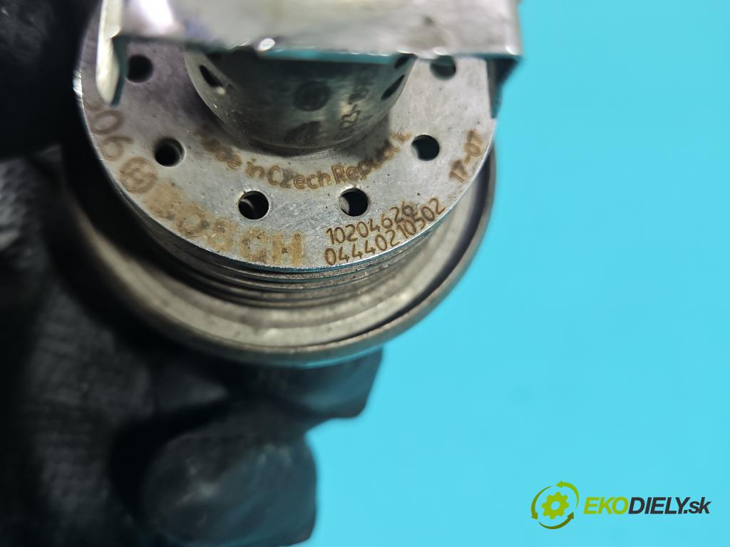 Land rover Discovery Sport 2014-2019 L550 2.0 Td 179KM automatic 132 kW 1999 cm3 5- vstrek FX23-189E3-AA (Vstrekovač paliva)