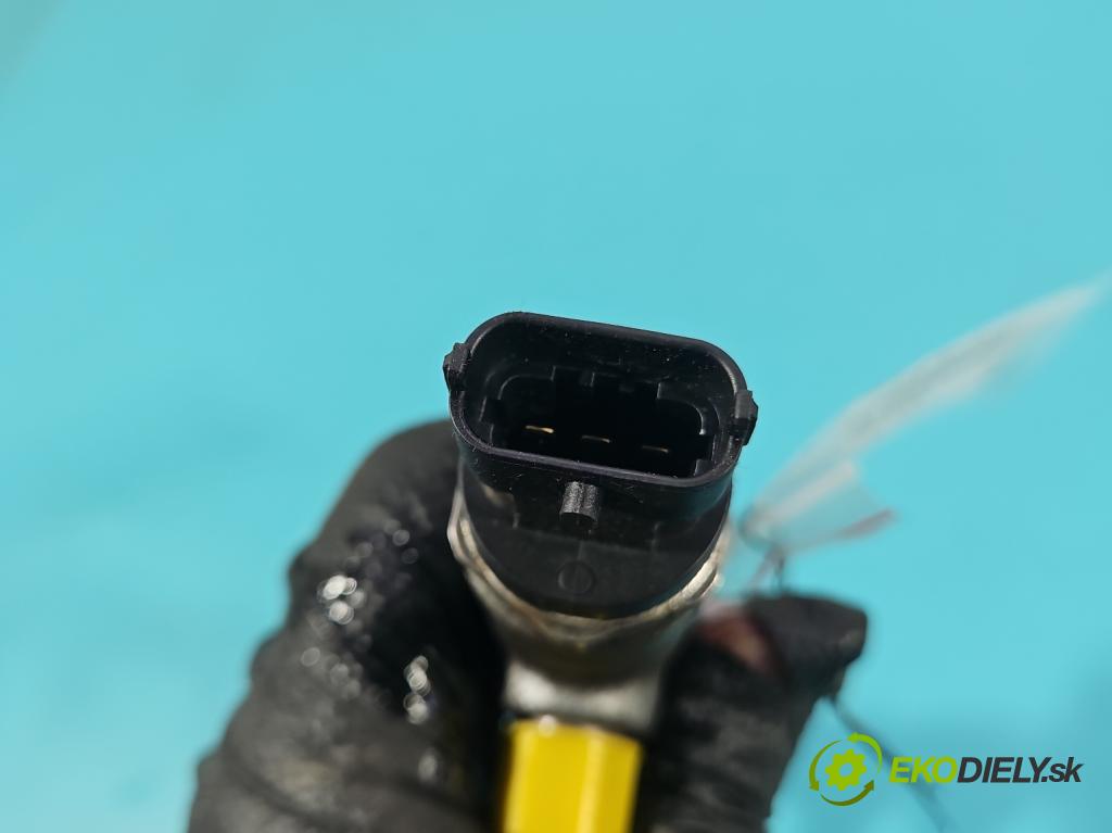 Land rover Discovery Sport 2014-2019 L550 2.0 Td 179KM automatic 132 kW 1999 cm3 5- lišta vstrekovacia 0445214332 (Vstrekovacia lišta)