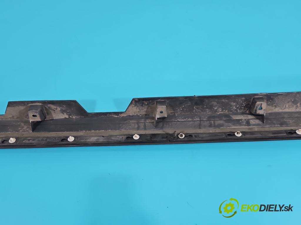 Land rover Discovery Sport 2014-2019 L550 2.0 Td 179KM automatic 132 kW 1999 cm3 5- lišta práh: pravé  (Prahová lišta)