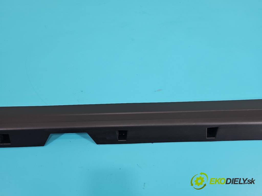 Land rover Discovery Sport 2014-2019 L550 2.0 Td 179KM automatic 132 kW 1999 cm3 5- lišta práh: pravé  (Prahová lišta)