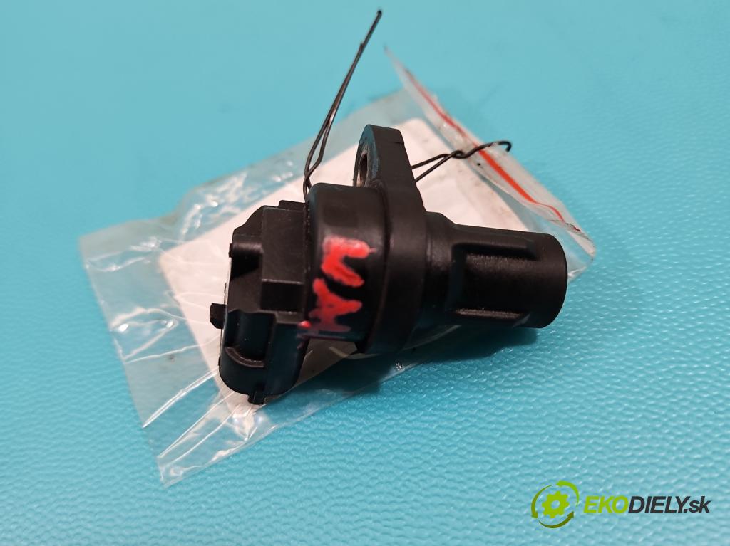 Land rover Discovery Sport 2014-2019 L550 2.0 Td 179KM automatic 132 kW 1999 cm3 5- snímač pozice: hřídele vačkový G4D3-12K073-AA (Snímač polohy klikového hřídele)