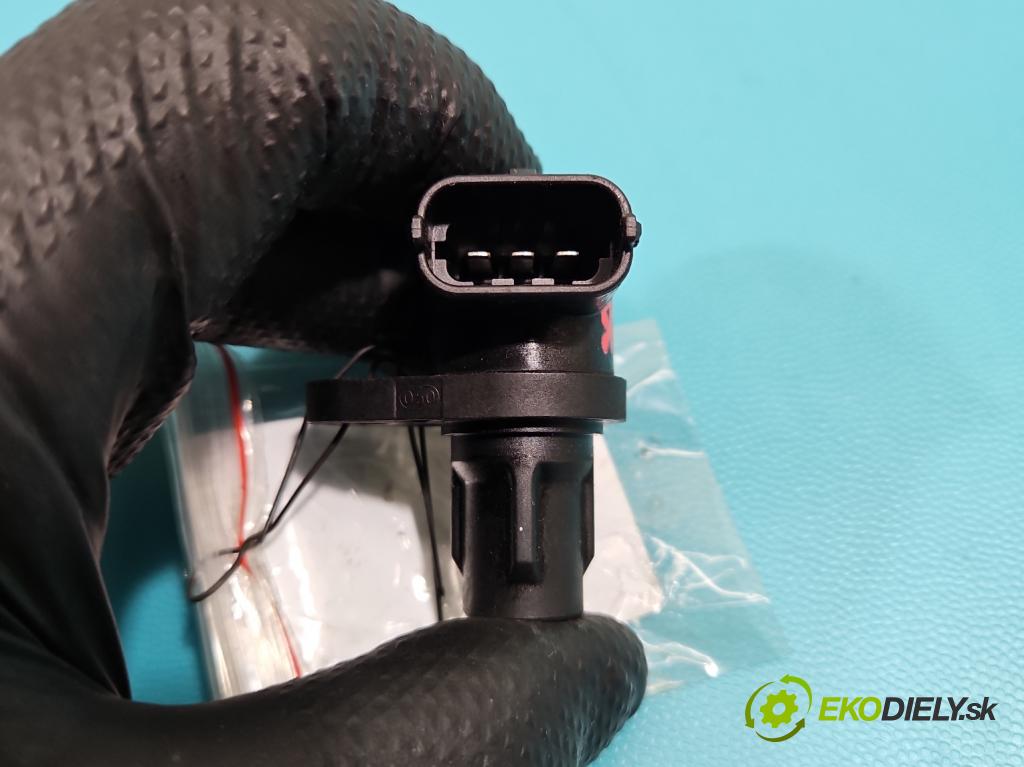 Land rover Discovery Sport 2014-2019 L550 2.0 Td 179KM automatic 132 kW 1999 cm3 5- snímač pozice: hřídele vačkový G4D3-12K073-AA (Snímač polohy klikového hřídele)