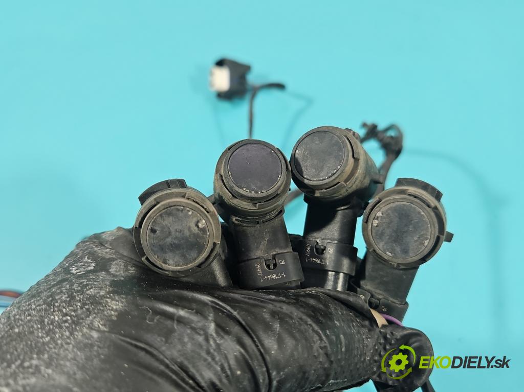 Land rover Discovery Sport 2014-2019 L550 2.0 Td 179KM automatic 132 kW 1999 cm3 5- snímač parkovaní: HK72-14369-GC