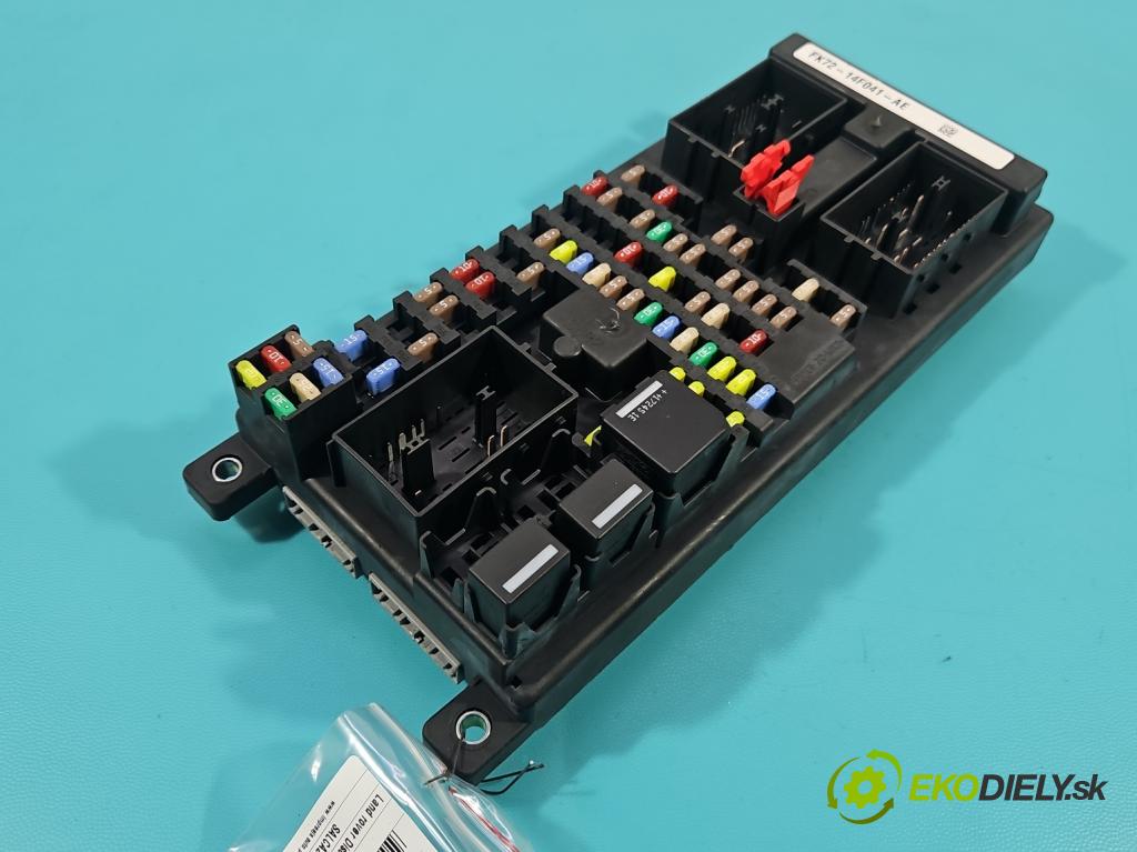 Land rover Discovery Sport 2014-2019 L550 2.0 Td 179KM automatic 132 kW 1999 cm3 5- skříňka pojistková FK72-14F041-AE (Pojistkové skříňky)