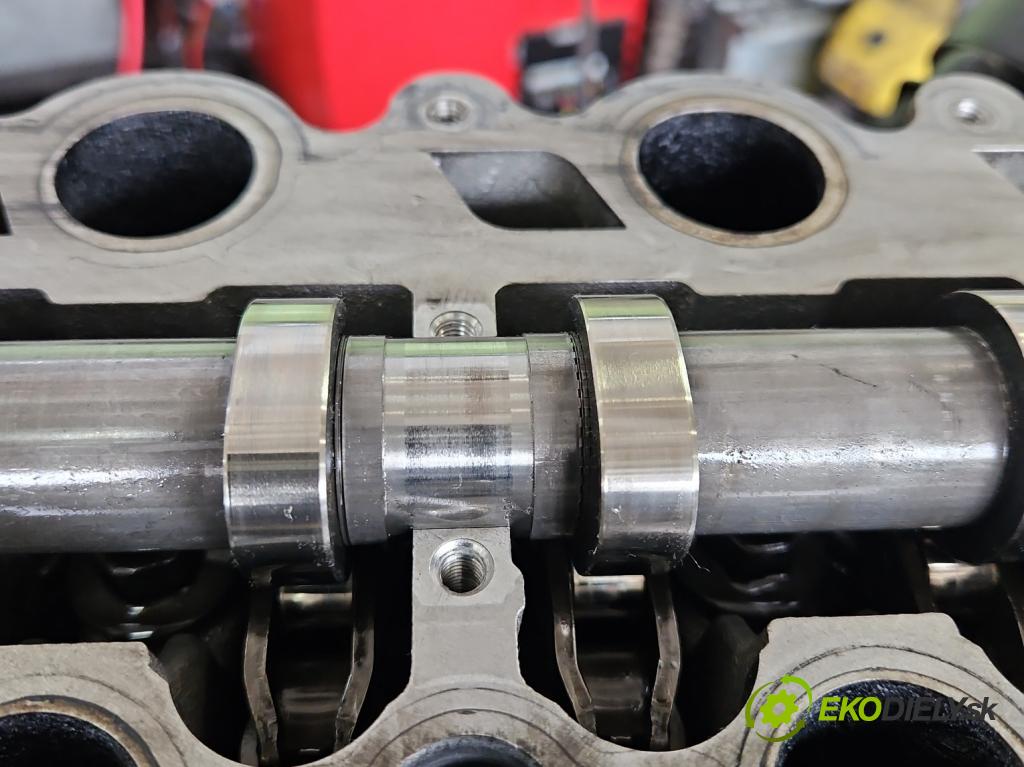 Volvo V40 II 2012-2019 2.0 D3 150 HP automatic 110 kW 1984 cm3 5- motor diesla D5204T6