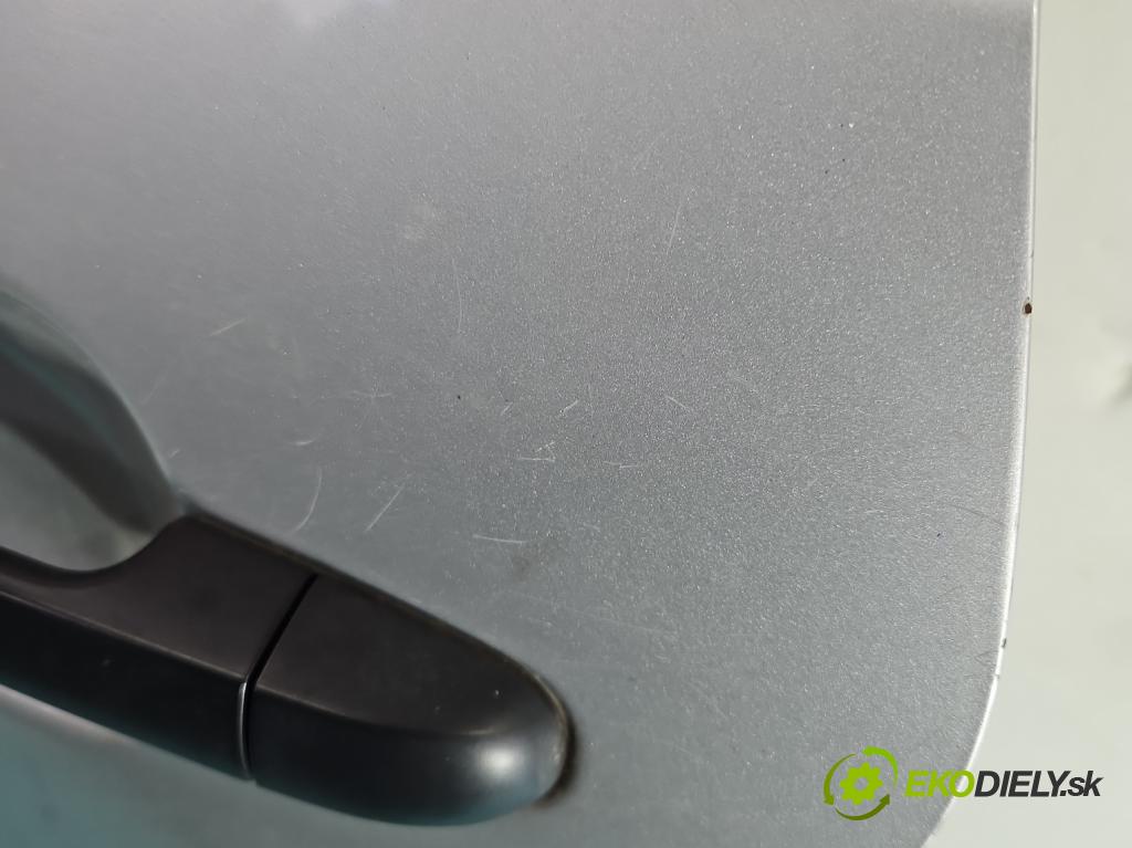 Hyundai I30 I 2007-2012 1.4 16V 109 hp manual 80,2 kW 1396 cm3 5- dveře zadní levé (Klika dveří ostatní)