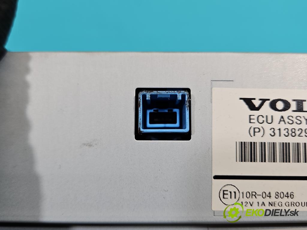 Volvo V40 II 2012-2019 2.0 D3 150 HP automatic 110 kW 1984 cm3 5- Zobrazit: 31382906 (Prístrojová doska)