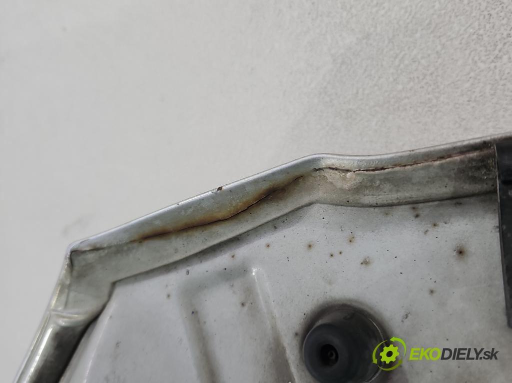 Hyundai I30 I 2007-2012 1.4 16V 109 HP manual 80,2 kW 1396 cm3 5- kapota predná