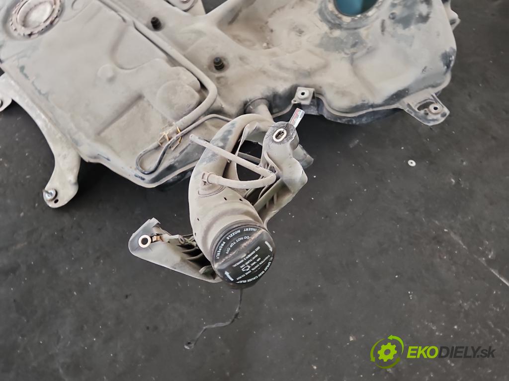 Audi A7 4G 2010-2018 4.0 V8 TFSI 420 hp automatic 309 kW 3993 cm3 5- Nádrž: palivo 4G8201021CB (Palivová nádrž)