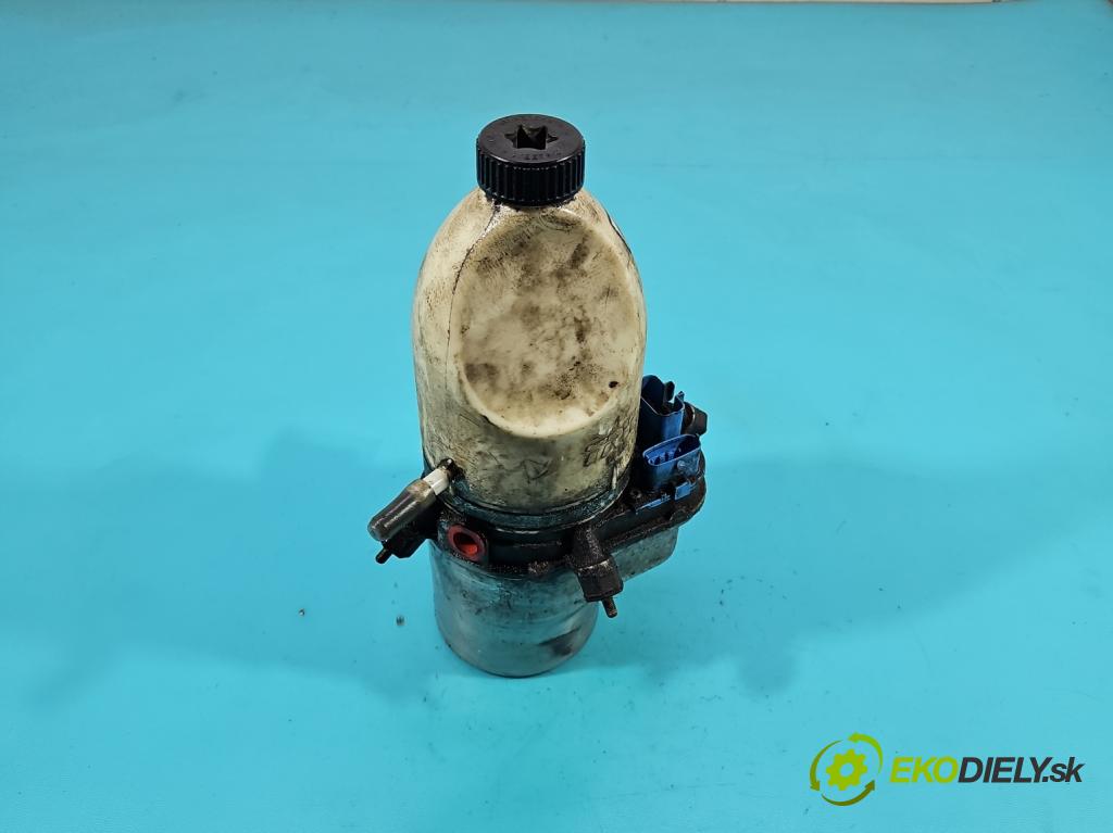 Fiat Croma II 2005-2010 1.9 jtd 120 HP manual 88 kW 1910 cm3 5- čerpadlo posilovač  (Servočerpadlo)