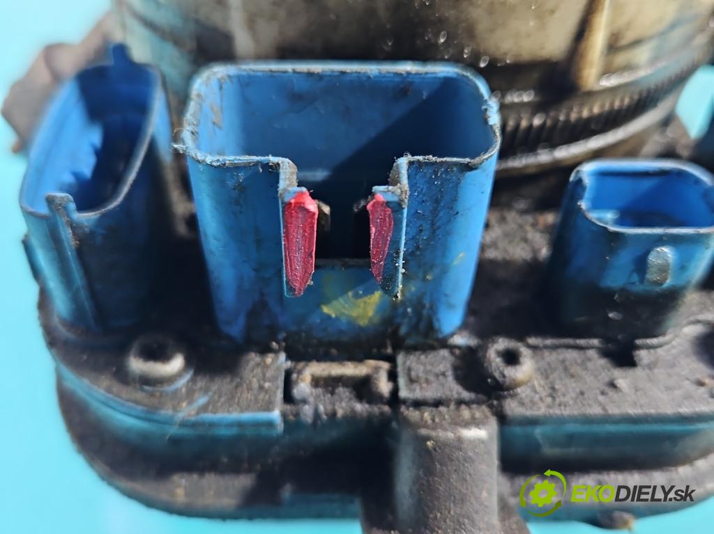 Fiat Croma II 2005-2010 1.9 jtd 120 HP manual 88 kW 1910 cm3 5- čerpadlo posilovač  (Servočerpadlo)