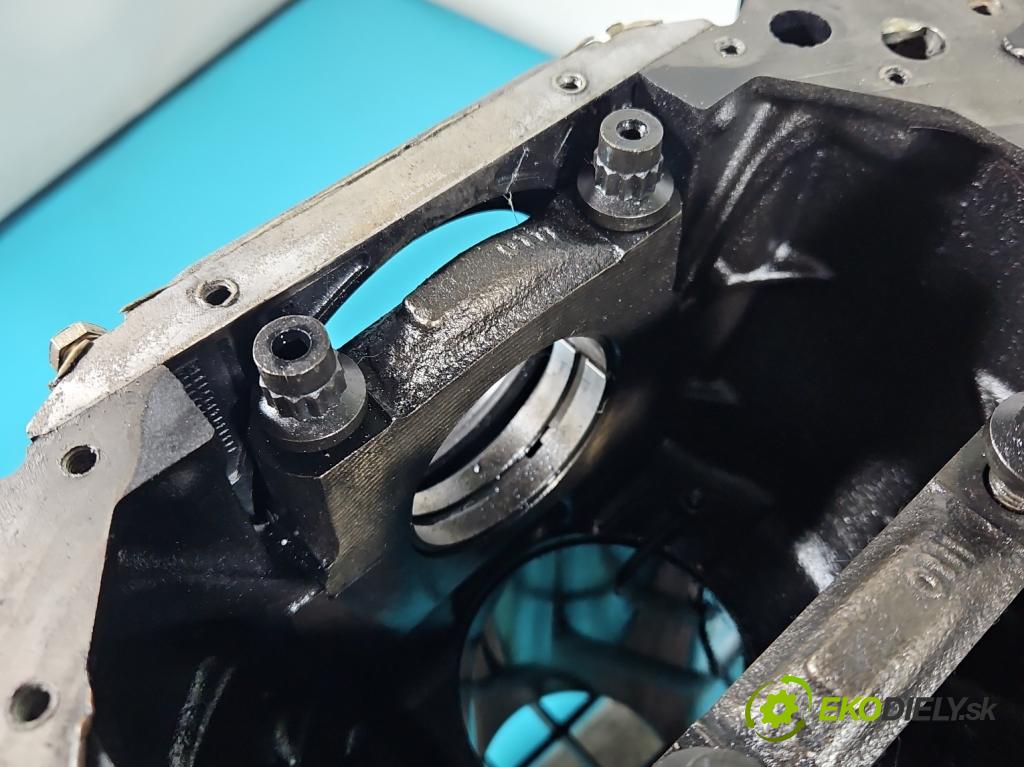 Ssangyong Rexton I 2001-2017 2.7 XDI 165 HP automatic 121 kW 2696 cm3 5- Blok motora 665925 (Blok motora)