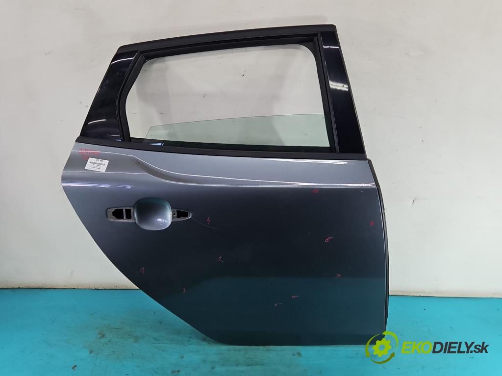 Volvo V40 II 2012-2019 2.0 D3 150 hp automatic 110 kW 1984 cm3 5- dveře zadní pravé  (Klika dveří ostatní)