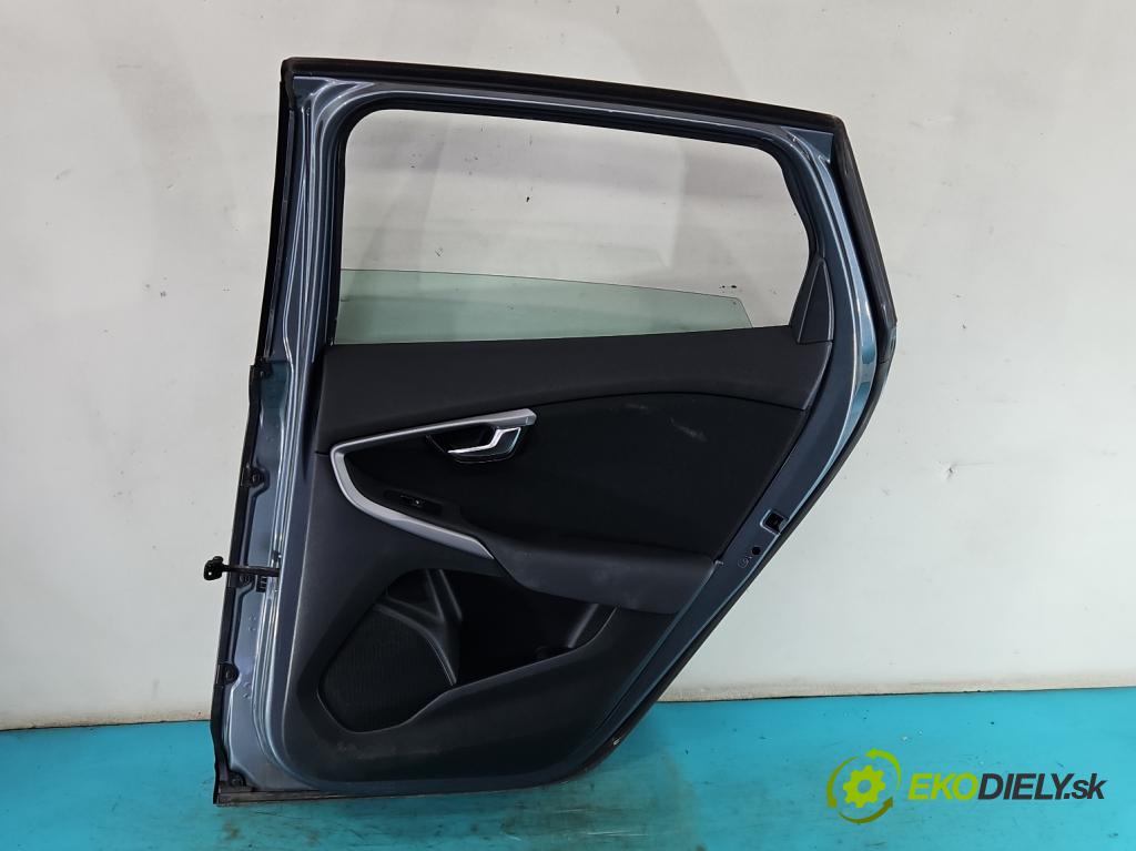 Volvo V40 II 2012-2019 2.0 D3 150 hp automatic 110 kW 1984 cm3 5- dveře zadní pravé  (Klika dveří ostatní)