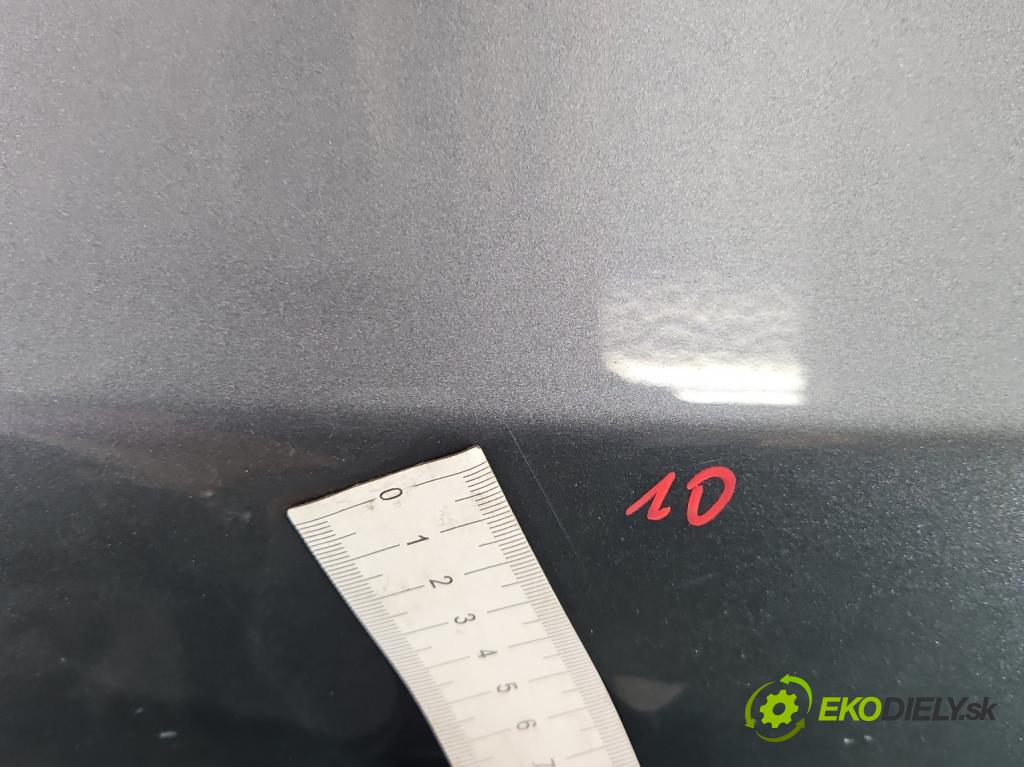 Volvo V40 II 2012-2019 2.0 D3 150 hp automatic 110 kW 1984 cm3 5- dveře zadní pravé  (Klika dveří ostatní)