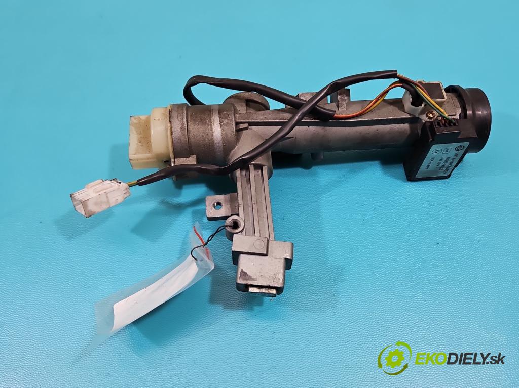 Ssangyong Rexton I 2001-2017 2.7 XDI 165 HP automatic 121 kW 2696 cm3 5- Spínačka  (Spínacia skrinka)