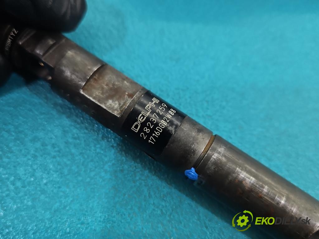 Renault Kangoo II 2008- 1.5 dci 90 HP manual 66 kW 1461 cm3 5- vstrek 28237259 (Vstrekovač paliva)