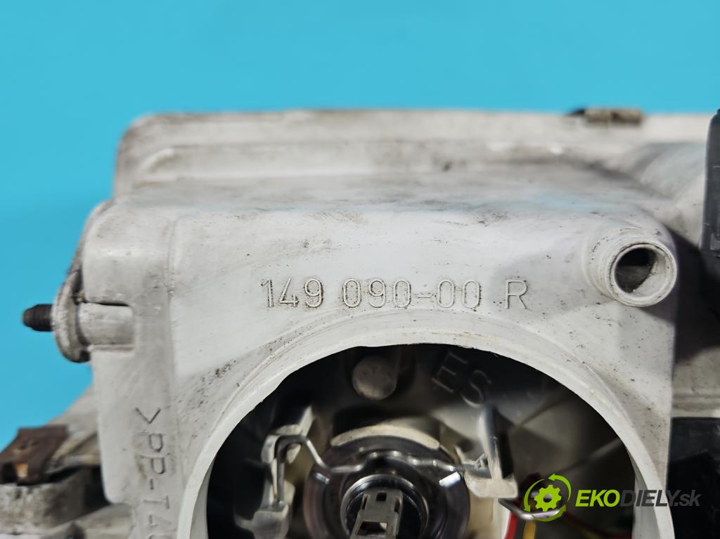 Volvo V40 I 1995-2004 1.8 16V 120 HP manual 88 kW 1783 cm3 5- Reflektor: pravý  (Svetlo predné pravé)