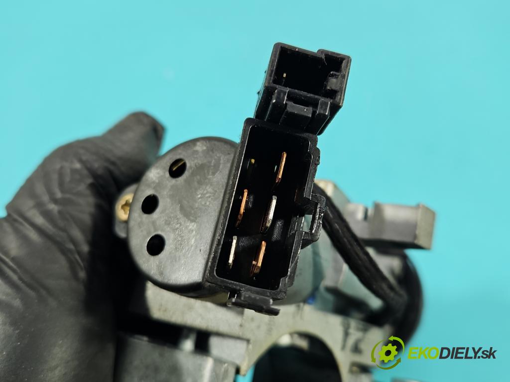 Volvo V40 I 1995-2004 1.8 16V 120 HP manual 88 kW 1783 cm3 5- Spínačka (Spínacia skrinka)