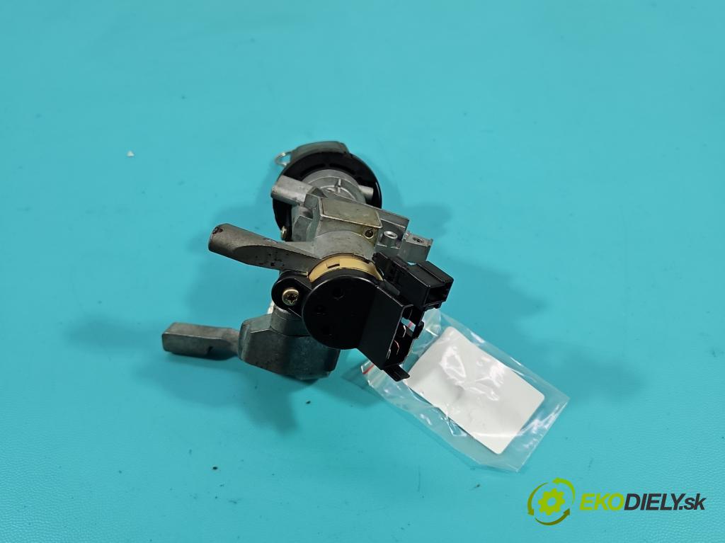 Volvo V40 I 1995-2004 1.8 16V 120 HP manual 88 kW 1783 cm3 5- Spínačka (Spínacia skrinka)