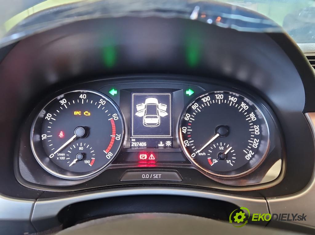 Skoda Fabia III 2014- 2021 1.0 TSI 95 HP manual 70 kW 999 cm3 5- prístrojovka/ budíky 6V0920740C (Prístrojová doska)