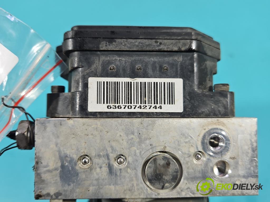 Opel Mokka A 2012-2019 1.6 cdti 136 HP automatic 100 kW 1598 cm3 5- čerpadlo abs 42563014 (Pumpa ABS)