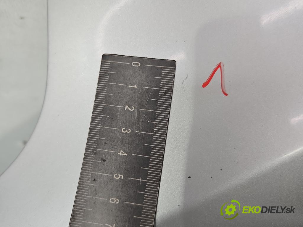 Hyundai I30 I 2007-2012 1.4 16V 109 hp manual 80,2 kW 1396 cm3 5- blatnik přední levý  (Levý přední blatník)