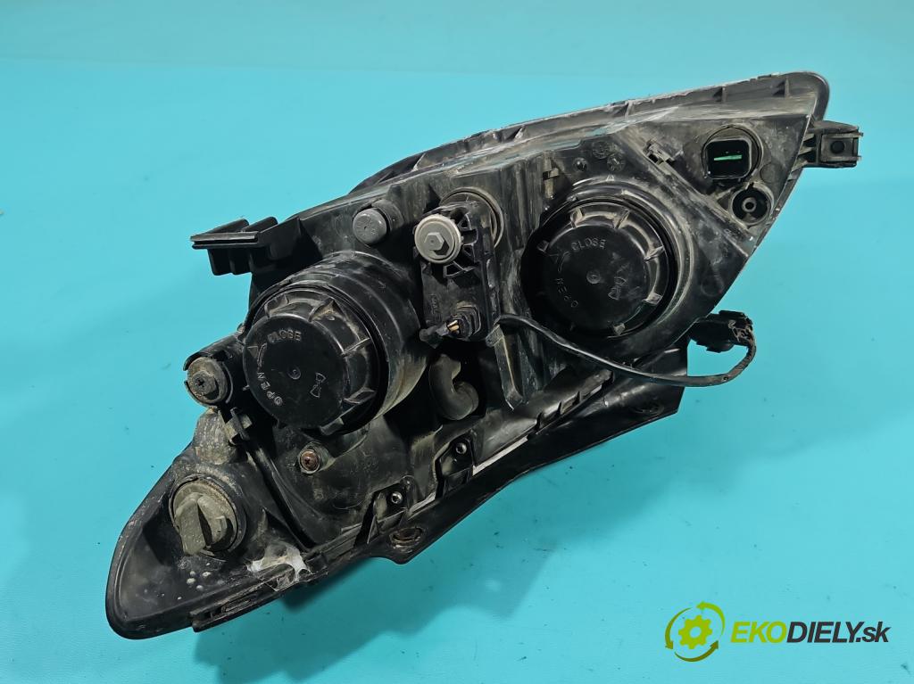 Hyundai I30 I 2007-2012 1.4 16V 109 HP manual 80.2 kW 1396 cm3 5- Reflektor: pravý  (Svetlo predné pravé)