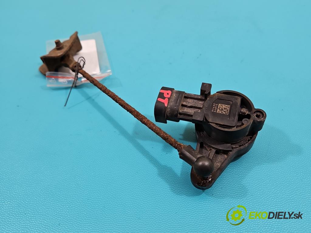 Opel Mokka A 2012-2019 1.6 cdti 136 HP automatic 100 kW 1598 cm3 5- snímač nastavenia xenon 95137279 (Snímač)