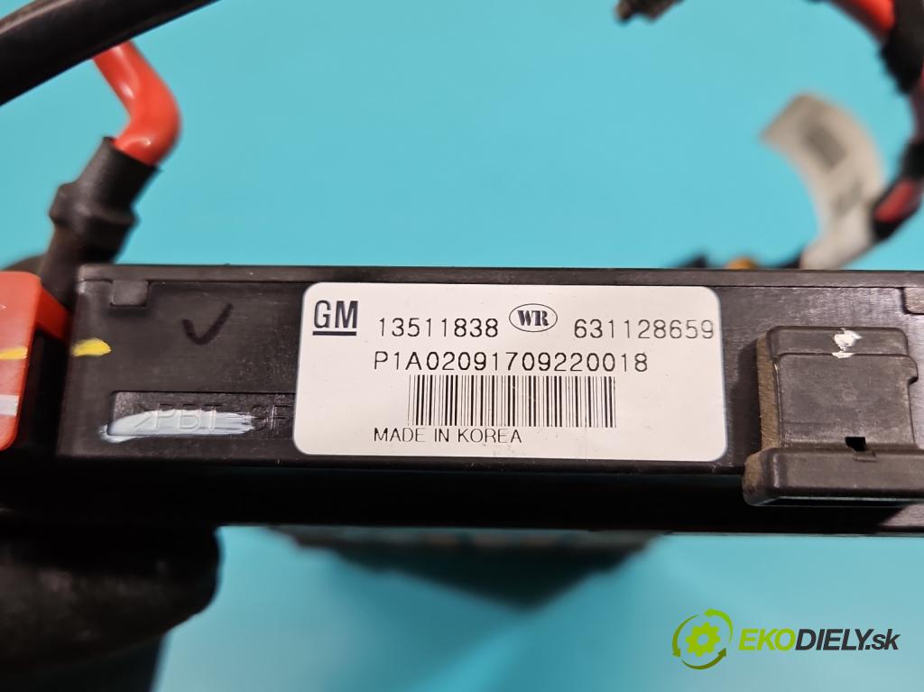 Opel Mokka A 2012-2019 1.6 cdti 136hp automatic 100 kW 1598 cm3 5- radiátor 13511838 (Radiátor topení)