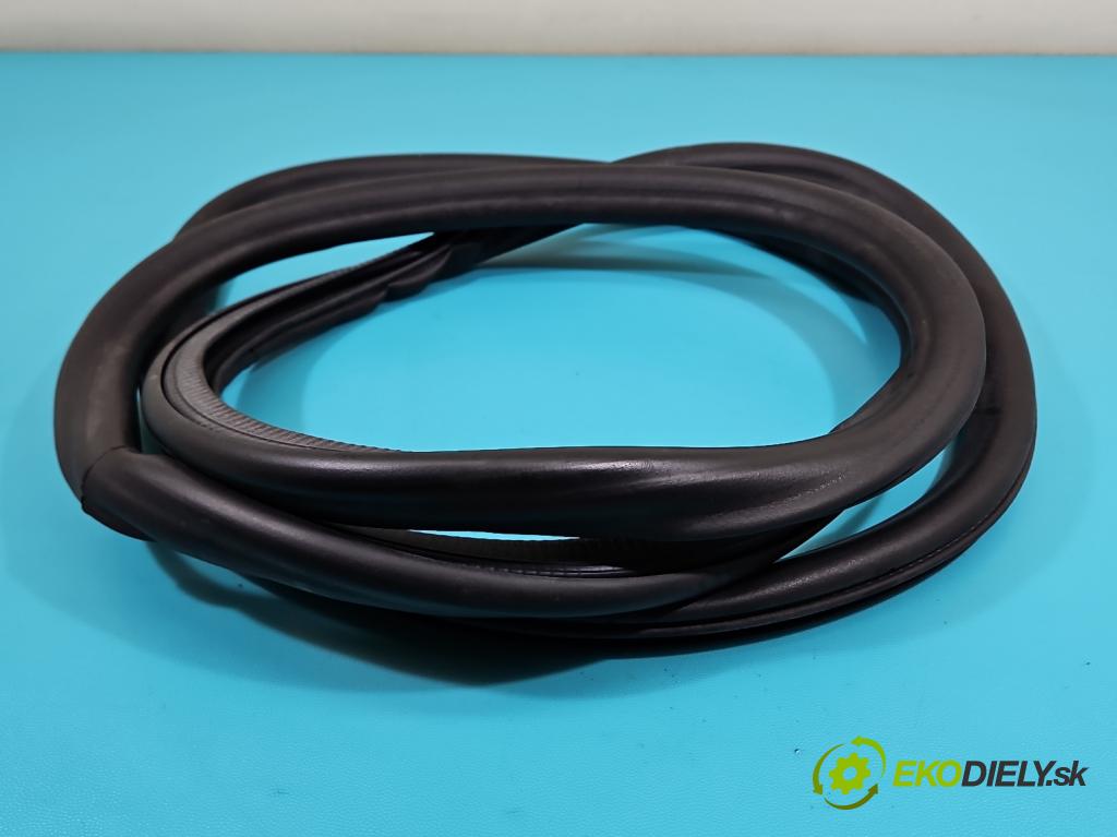 Opel Mokka A 2012-2019 1.6 cdti 136hp automatic 100 kW 1598 cm3 5- Těsnění: dveře zadní pravé  (Karoserie ostatní)