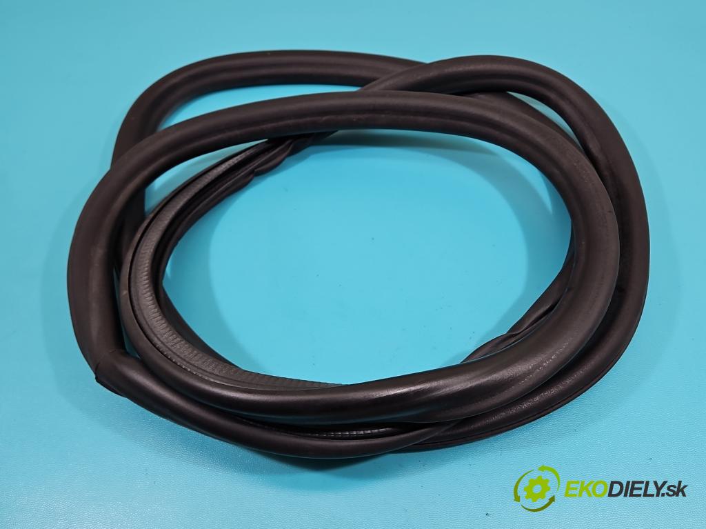 Opel Mokka A 2012-2019 1.6 cdti 136hp automatic 100 kW 1598 cm3 5- Těsnění: dveře zadní pravé  (Karoserie ostatní)