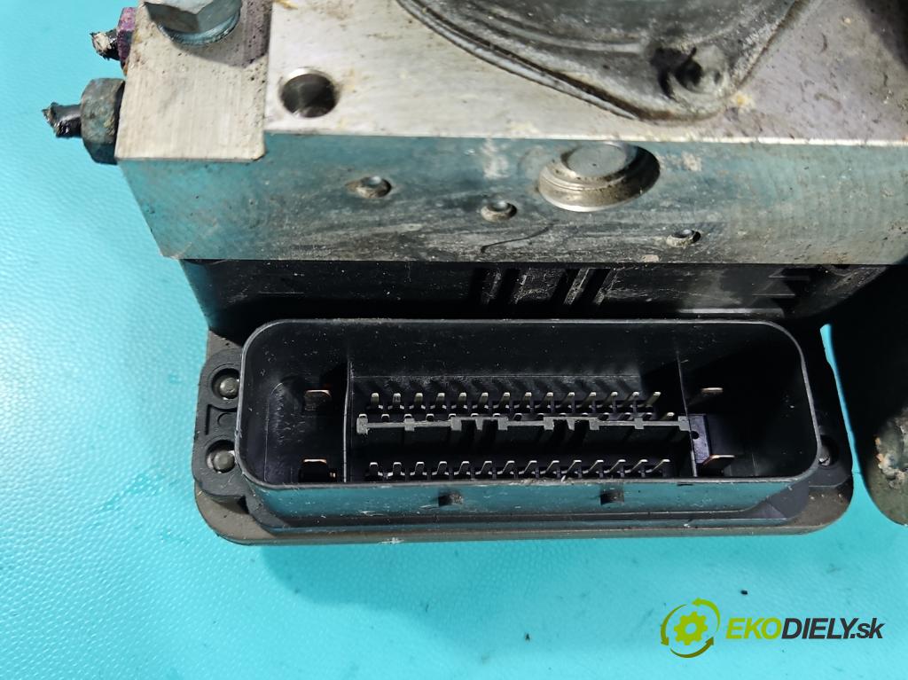 Audi A7 4G 2010-2018 4.0 V8 TFSI 420 hp automatic 309 kW 3993 cm3 5- čerpadlo abs 4G0907379L (Pumpa ABS)