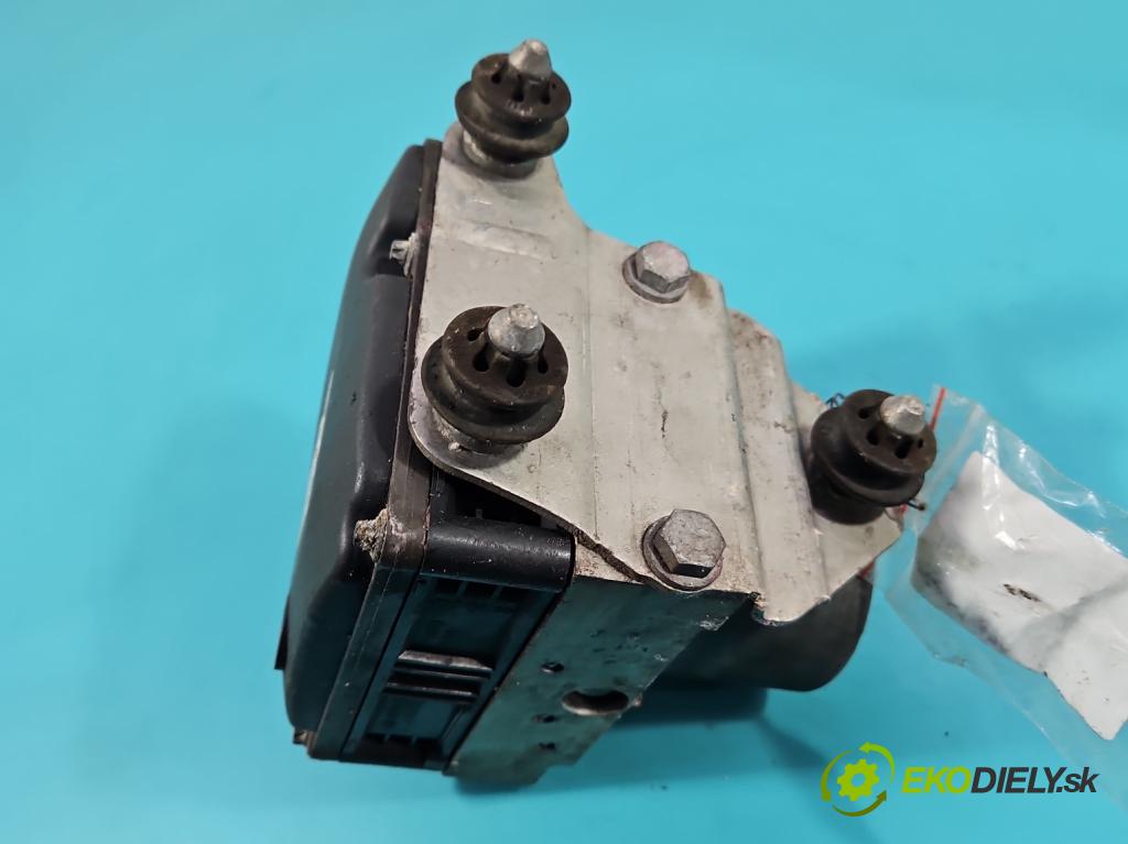 Audi A7 4G 2010-2018 4.0 V8 TFSI 420 hp automatic 309 kW 3993 cm3 5- čerpadlo abs 4G0907379L (Pumpa ABS)