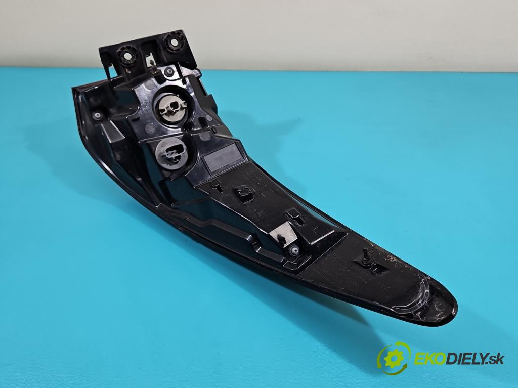 Infiniti QX60 2012- 3.5 V6 265KM automatic 195 kW 3498 cm3 5- svetlo / reflektor zadné ľavé 949225 (Kľučka dverí ostatné)