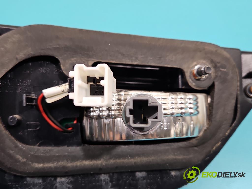 Infiniti QX60 2012- 3.5 V6 265KM automatic 195 kW 3498 cm3 5- světlo zadní pravé 949224 (Klika dveří ostatní)