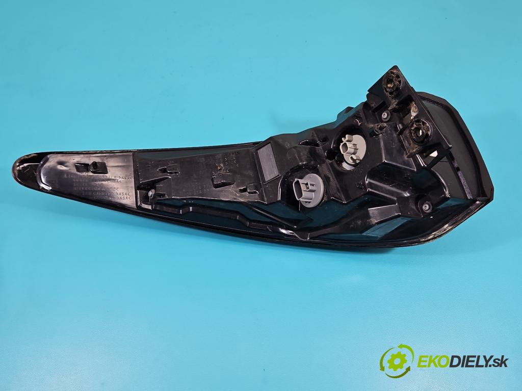 Infiniti QX60 2012- 3.5 V6 265KM automatic 195 kW 3498 cm3 5- světlo zadní pravé 949225 (Klika dveří ostatní)