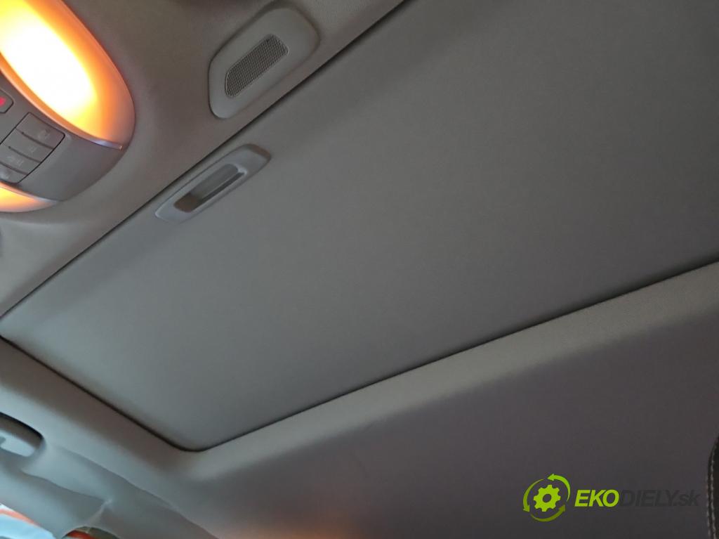 Infiniti QX60 2012- 3.5 V6 265KM automatic 195 kW 3498 cm3 5- Střešní okno:  (Sklo karoserie)