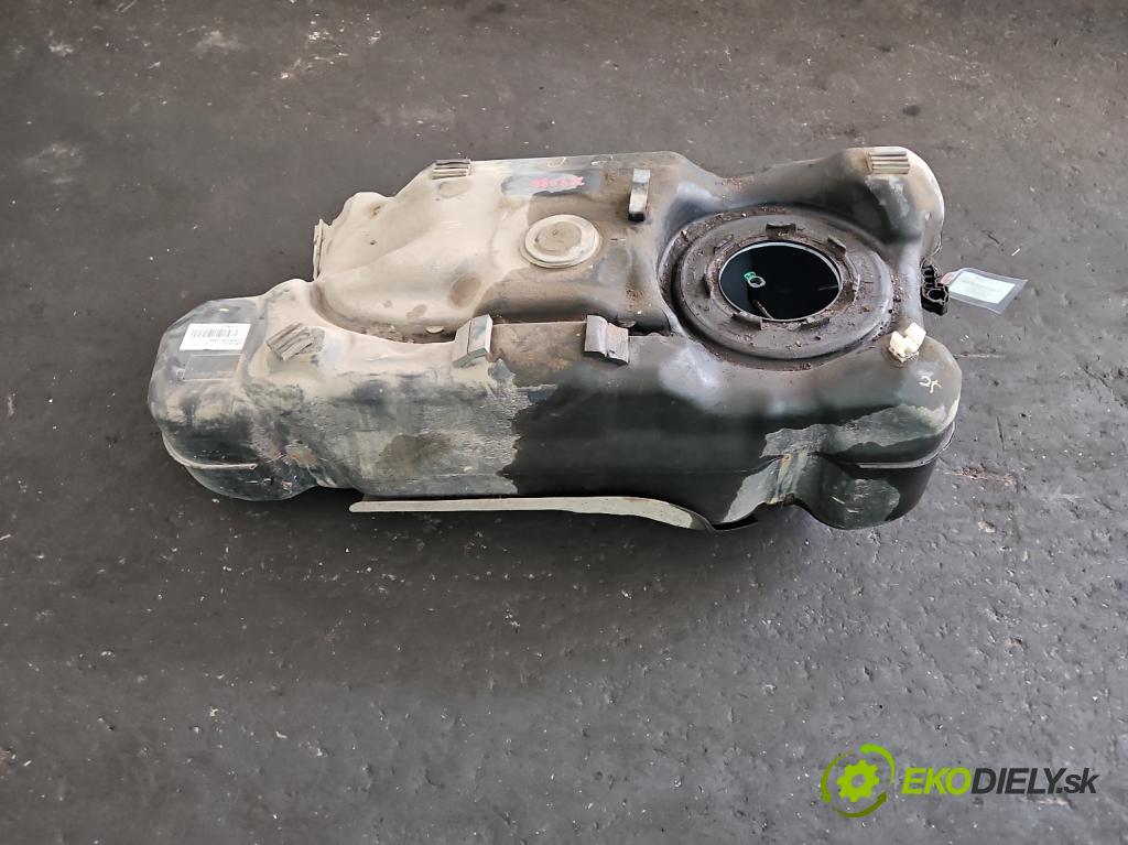 Opel Mokka A 2012-2019 1.6 cdti 136 HP automatic 100 kW 1598 cm3 5- Nádrž: palivo  (Palivová nádrž)