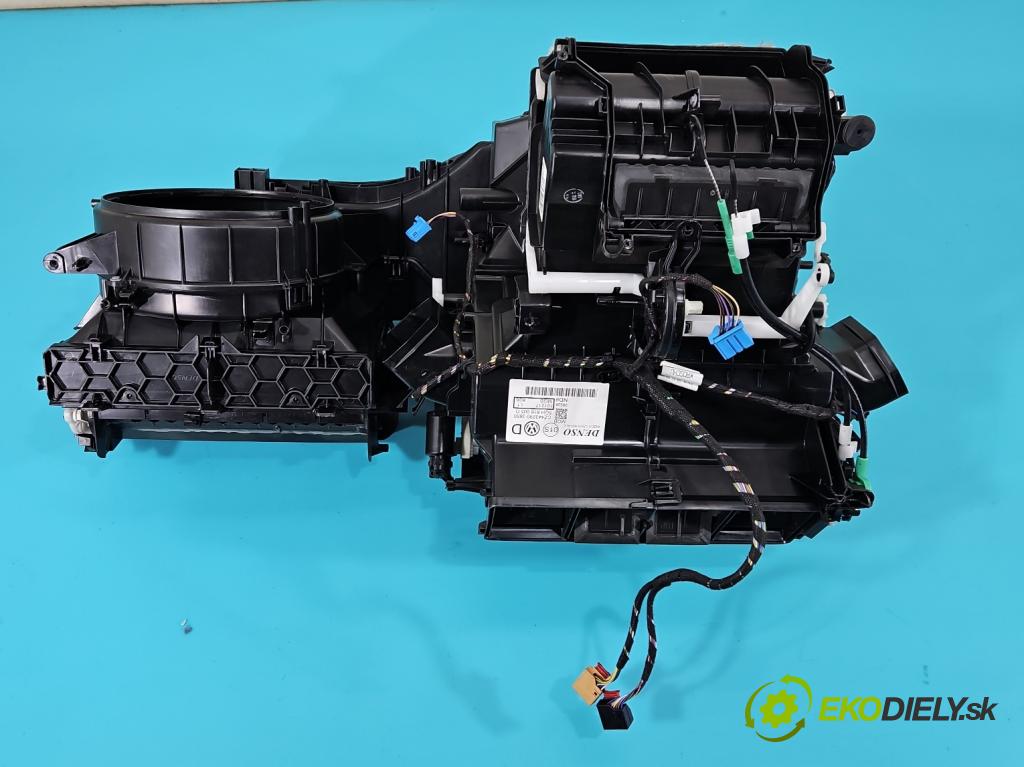 Skoda Superb III 2015-2024 2.0 TDI 190 hp automatic 140 kW 1968 cm3 5- radiátor 5QH816005D (Radiátor topení)