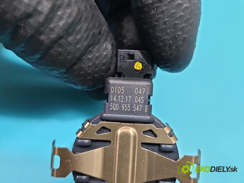 Skoda Superb III 2015-2024 2.0 TDI 190 HP automatic 140 kW 1968 cm3 5- snímač déšť: 500955547B (Snímač dažďa)