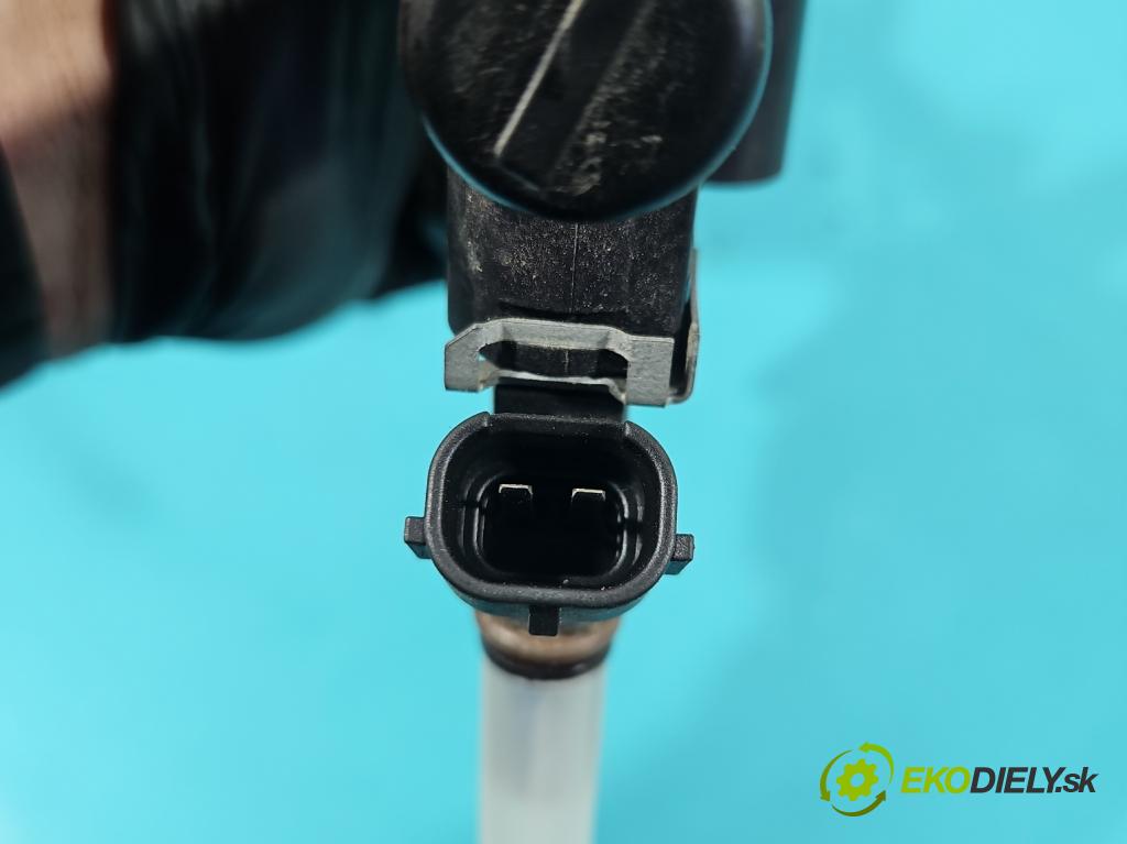 Seat Leon III 2012-2020 1.8 TSI 179KM automatic 132 kW 1798 cm3 5- vstrek 0280158266 (Vstrekovač paliva)