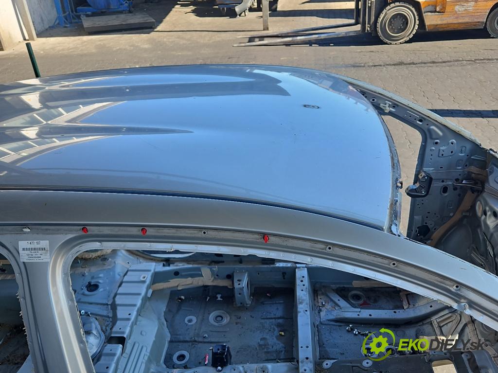 Toyota Aygo II 2014-2022 1.0 vvti 69KM manual 51 kW 998 cm3 5- Strecha: